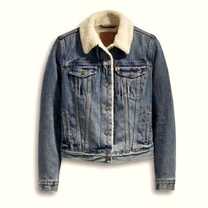 Levis Sherpa Lined Denim Jacket